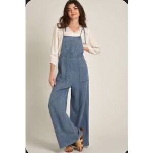 En Crème Women's Blue Tie Shoulder‎ Soft Denim Jumpsuit Denim Size Large NWT